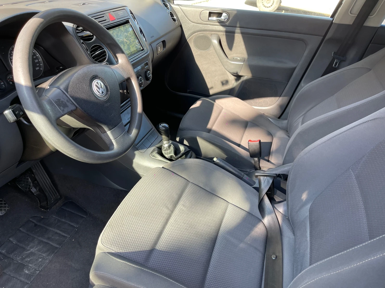 VW Golf Plus FSI - изображение 7
