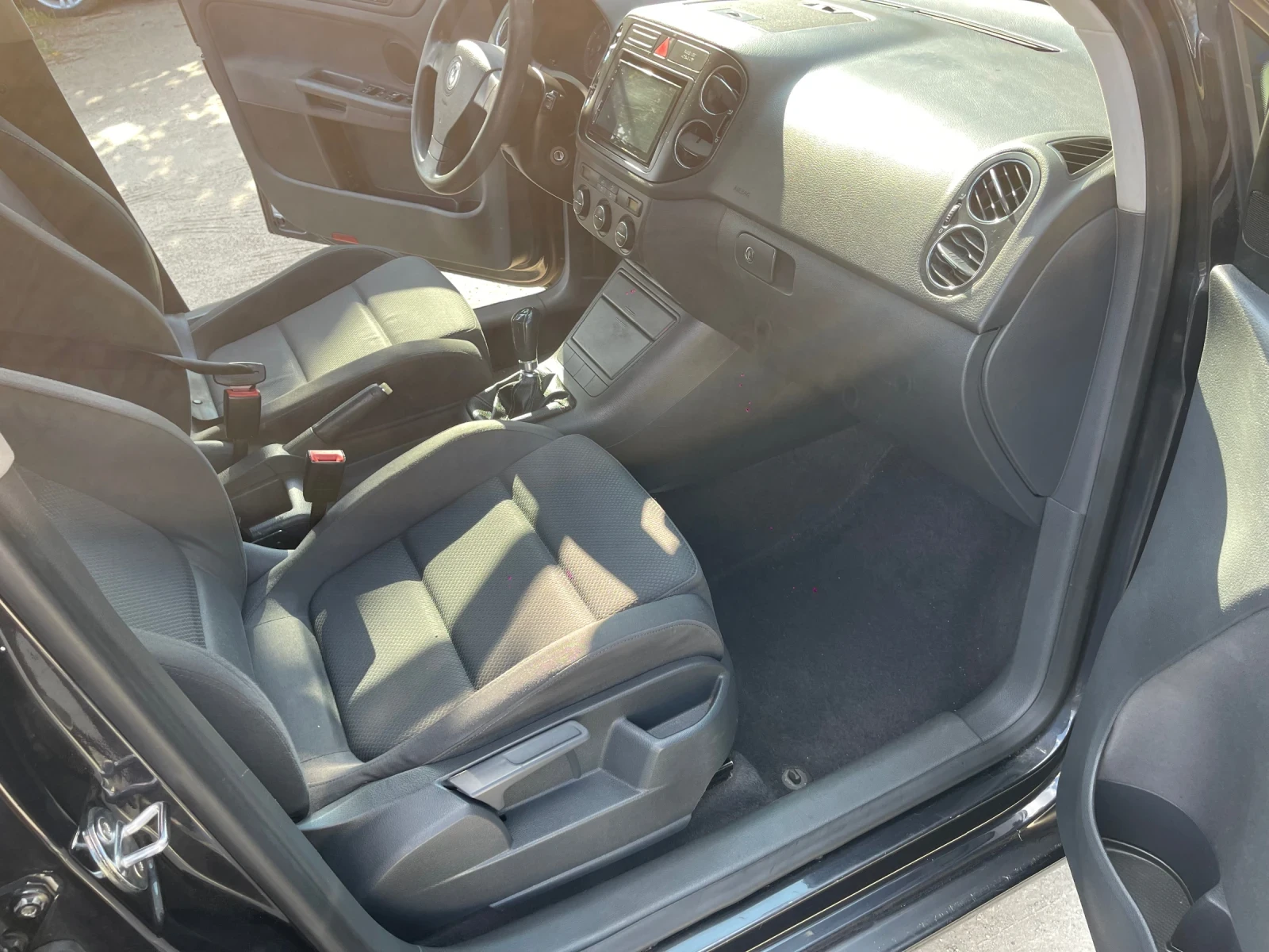 VW Golf Plus FSI - изображение 8
