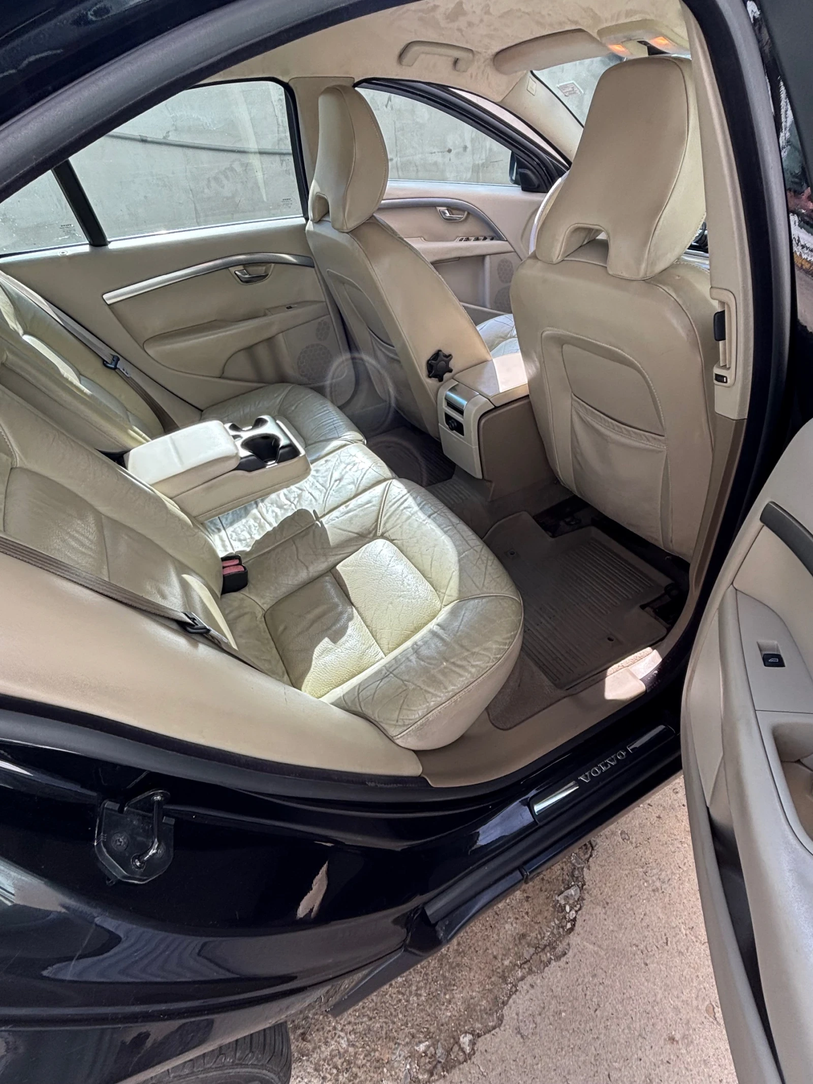 Volvo S80 Diesel D5/185 КС 2400 куб. | Mobile.bg — изображение 12