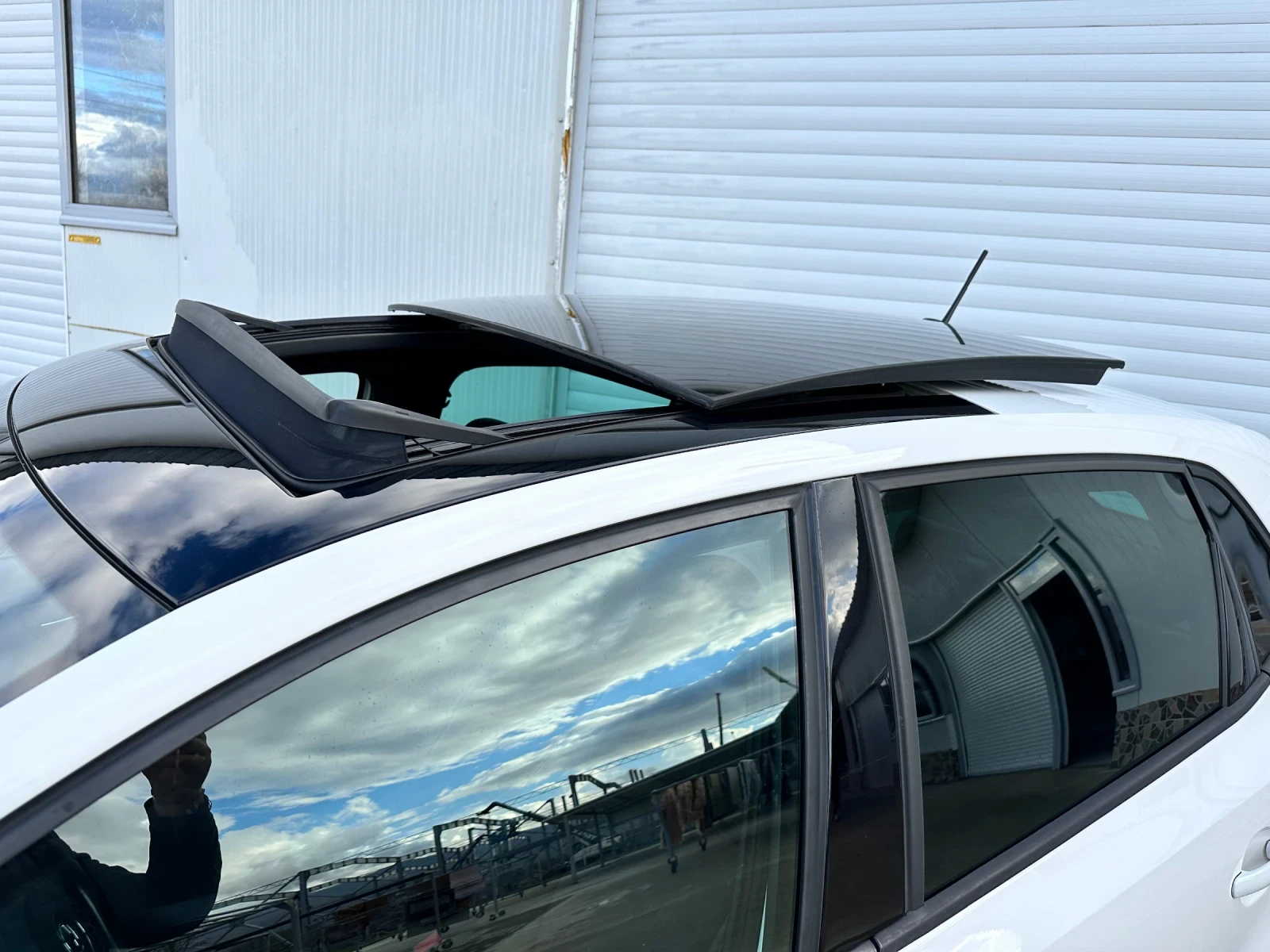 VW Polo 1.6TDI LED* Panorama* Alcantara*  | Mobile.bg � ����������� 14