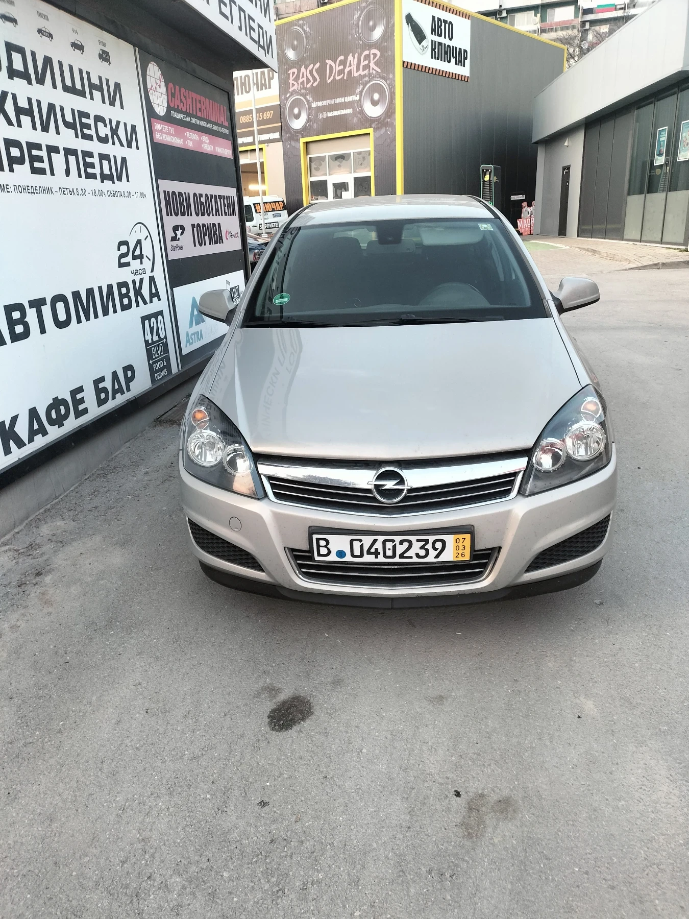 Opel Astra