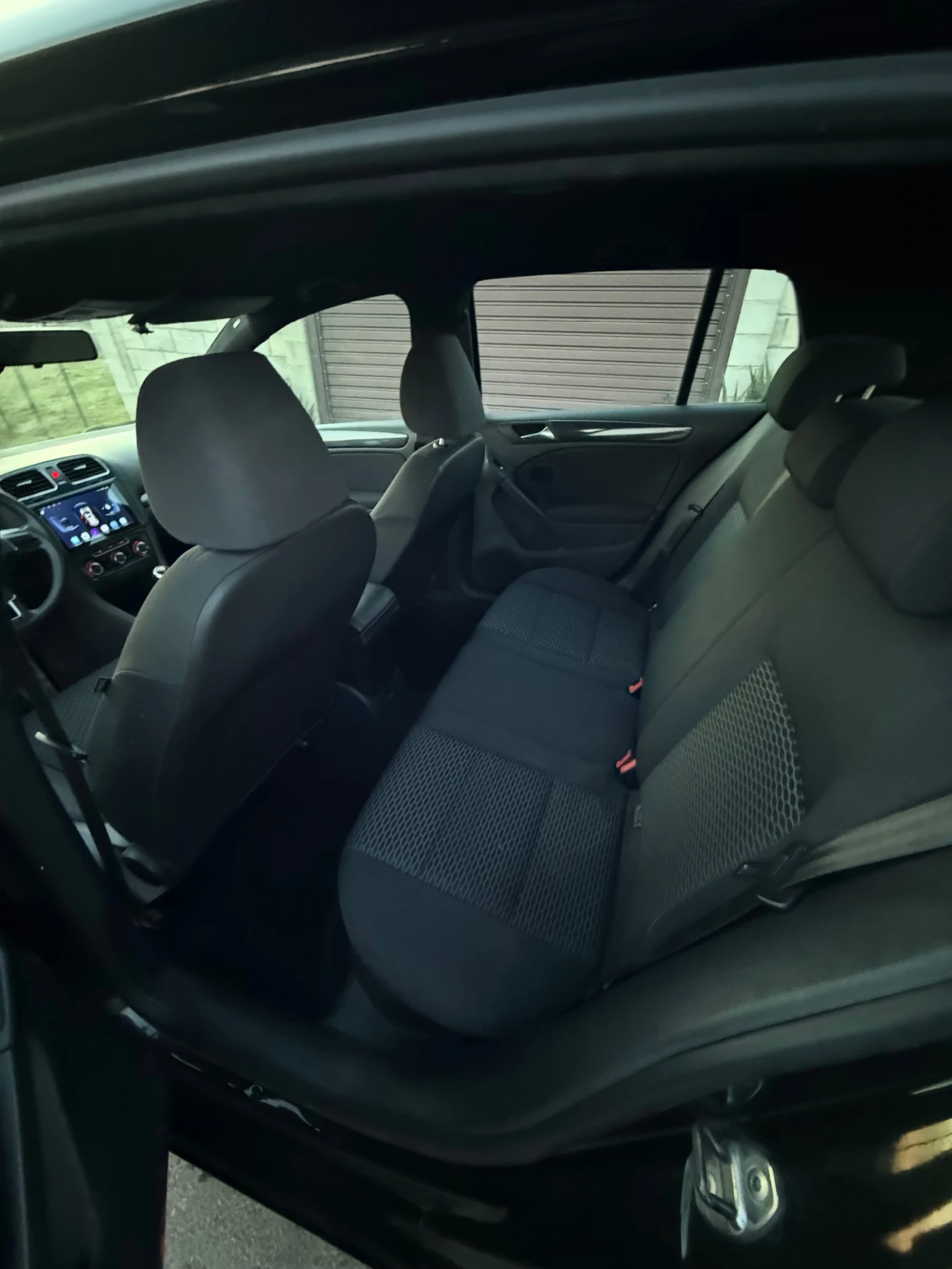 VW Golf, снимка 9 - Автомобили и джипове - 53739336