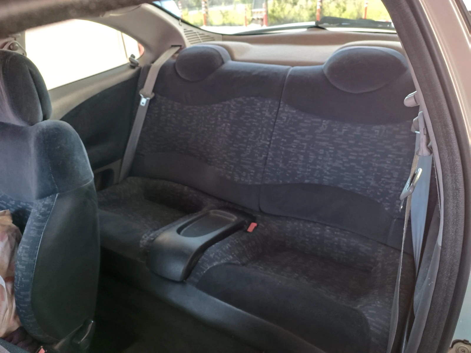 Renault Megane 1.4, снимка 15 - Автомобили и джипове - 54428264