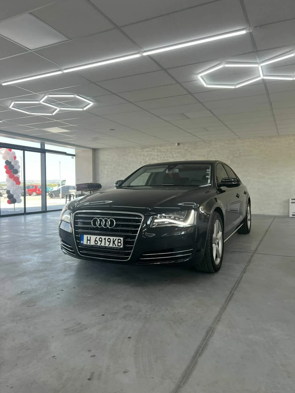 Audi A8 3.0 D, снимка 2 - Автомобили и джипове - 54819816