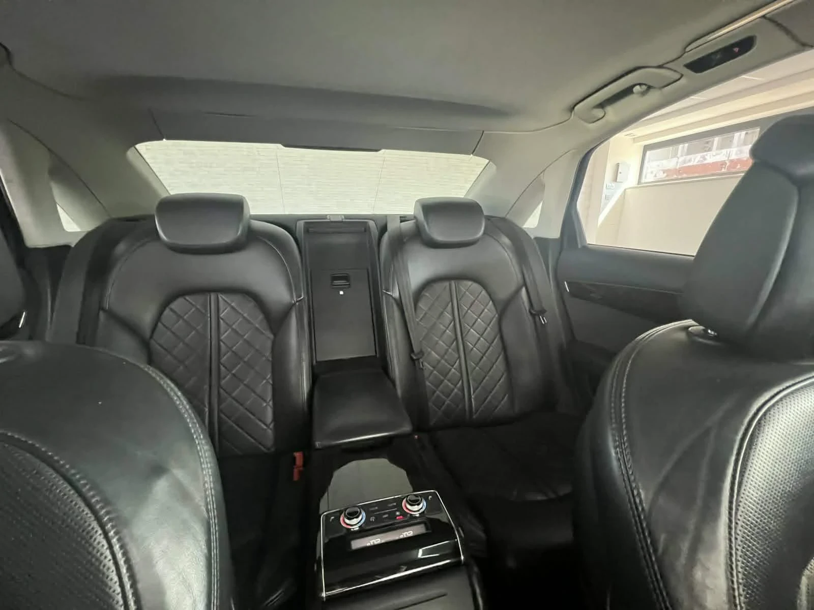 Audi A8 3.0 D, снимка 5 - Автомобили и джипове - 54819816