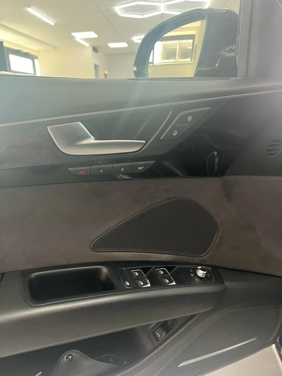 Audi A8 3.0 D, снимка 12 - Автомобили и джипове - 54819816