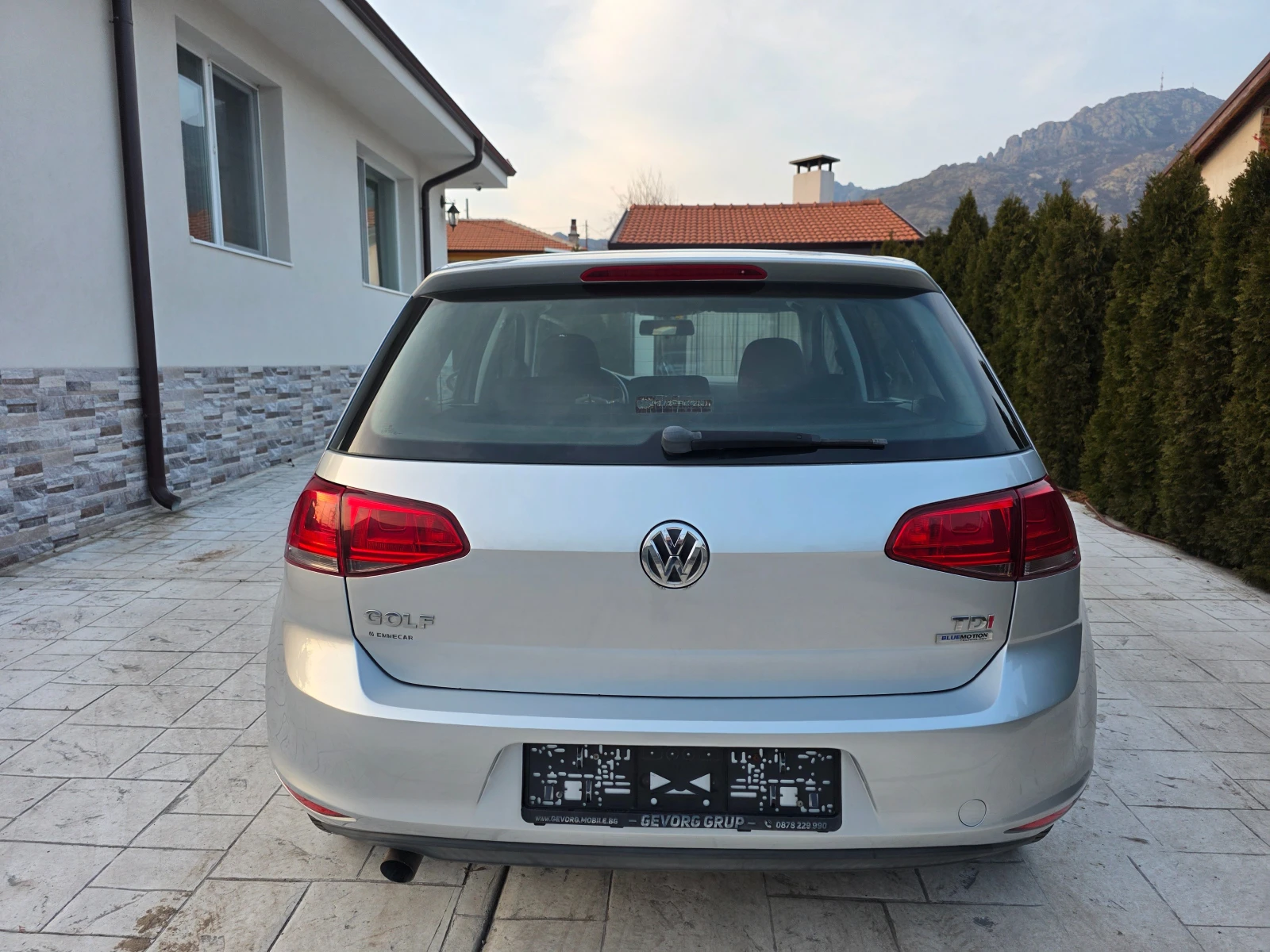 VW Golf 1.6 TDI NAVI, снимка 6 - Автомобили и джипове - 54941207