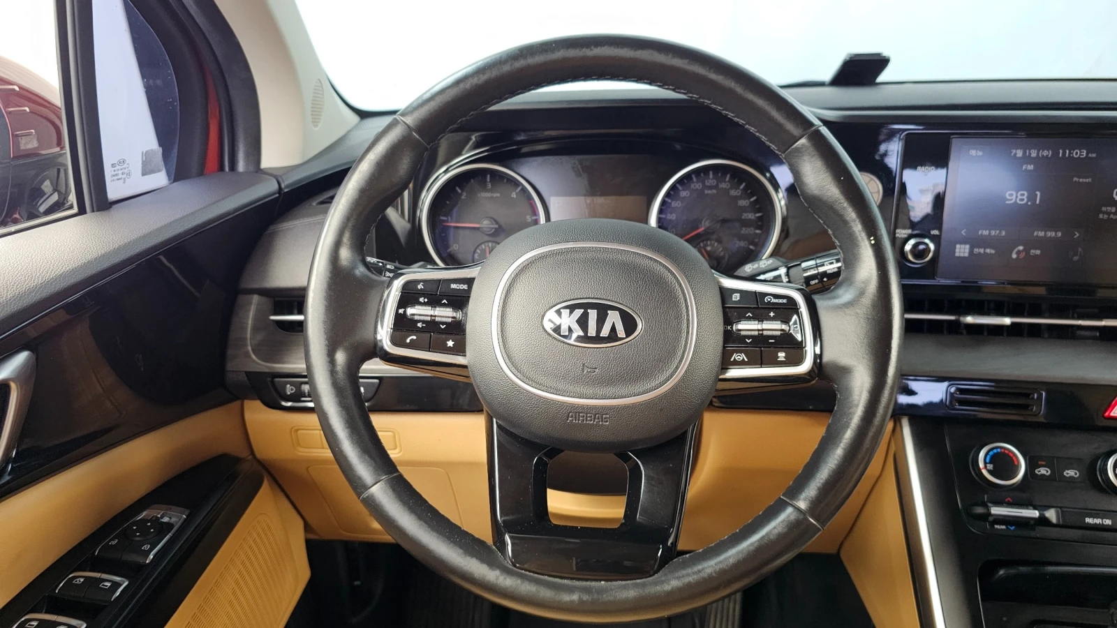 Kia Carnival PRESTIGE 2.2* ПОДГРЕВ ВОЛАН/СЕДАЛКИ* hellascars.bg, снимка 8 - Автомобили и джипове - 55597453