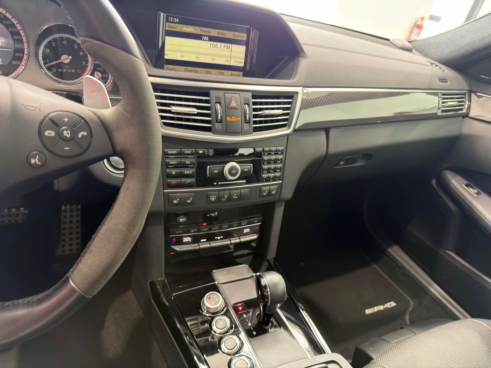 Mercedes-Benz E 63 AMG * АВТОКРЕДИТ БЕЗ ПЪРВОНАЧАЛНА ВНОСКА* , снимка 7 - Автомобили и джипове - 55814478