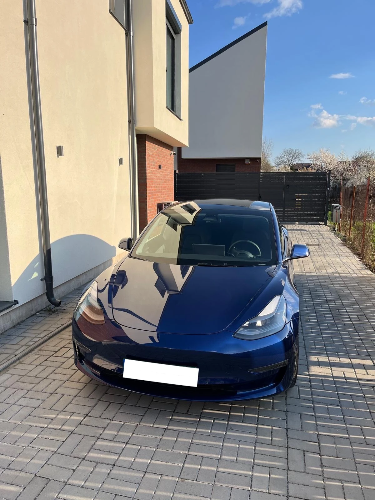 Tesla Model 3 Long Range AWD, снимка 2 - Автомобили и джипове - 55902359