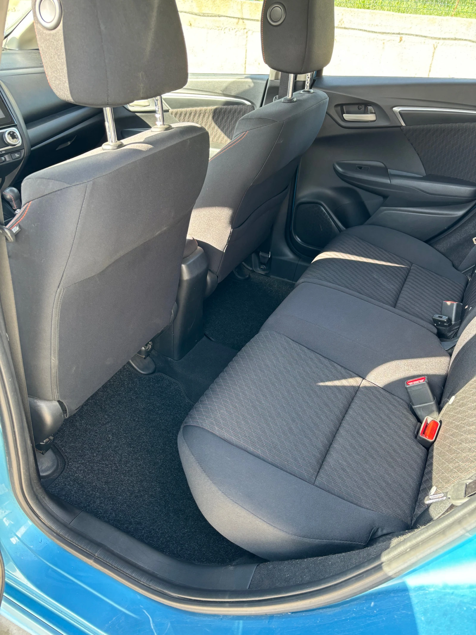 Honda Jazz Honda Jazz 1.5 DYNAMIC SPORT 2018г 130 кс, снимка 11 - Автомобили и джипове - 55966460
