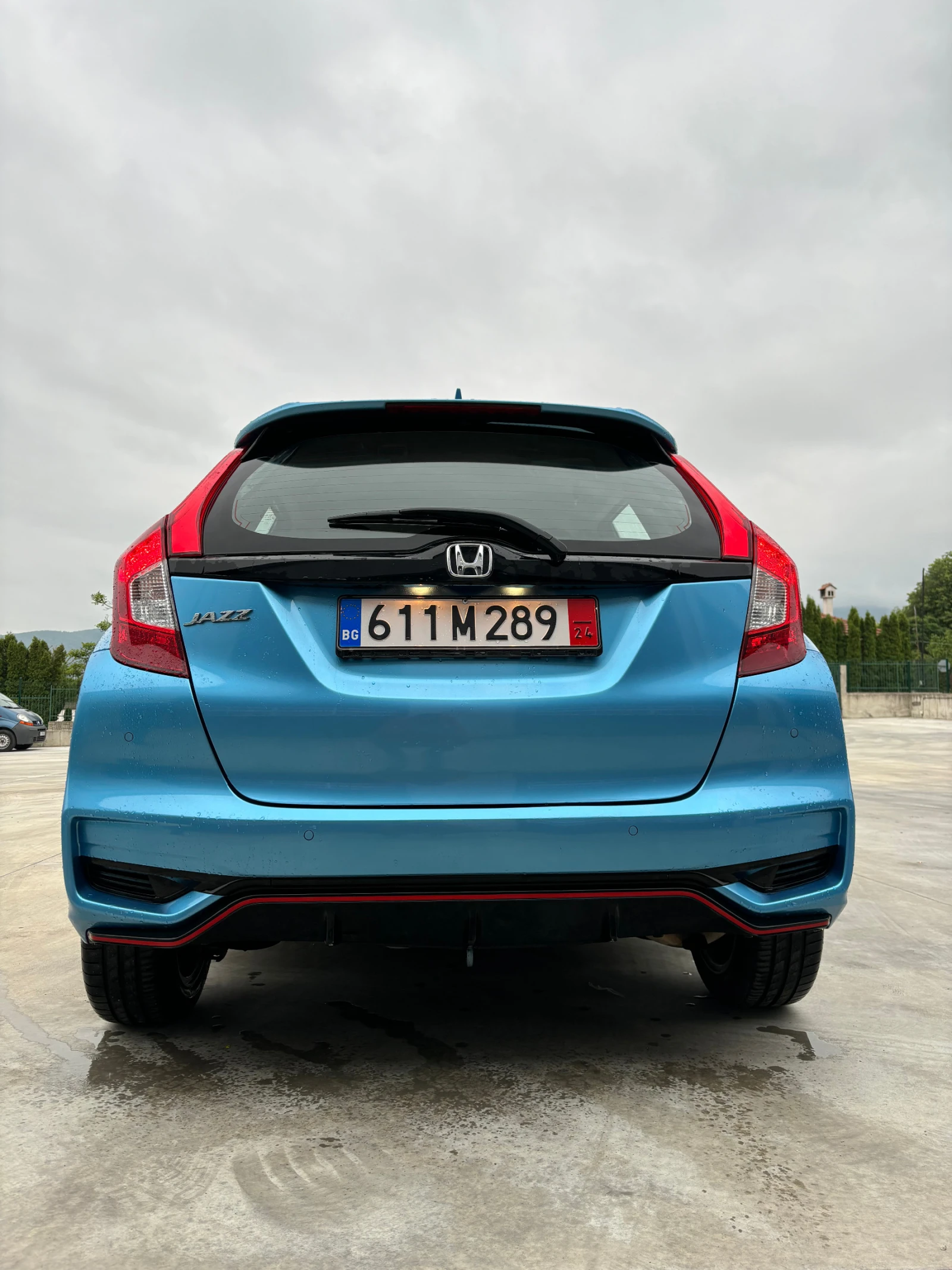 Honda Jazz Honda Jazz 1.5 DYNAMIC SPORT 2018г 130 кс, снимка 4 - Автомобили и джипове - 55966460