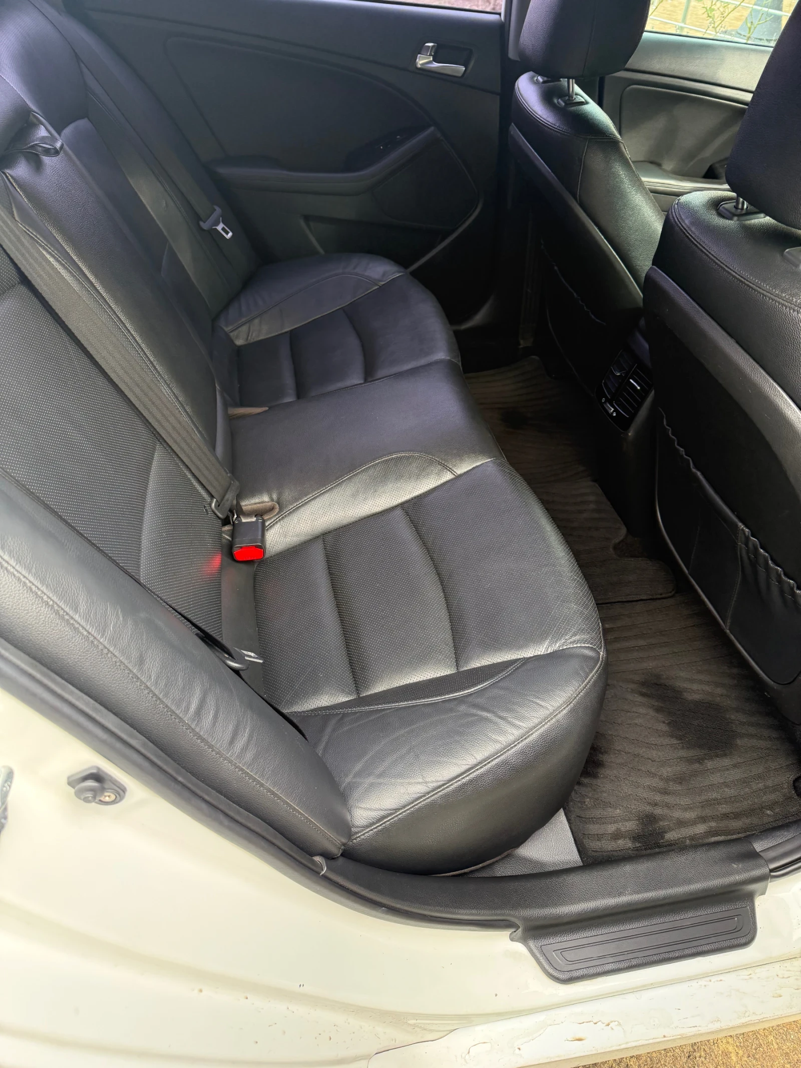 Kia K5 2.0 LPI , снимка 13 - Автомобили и джипове - 56066291