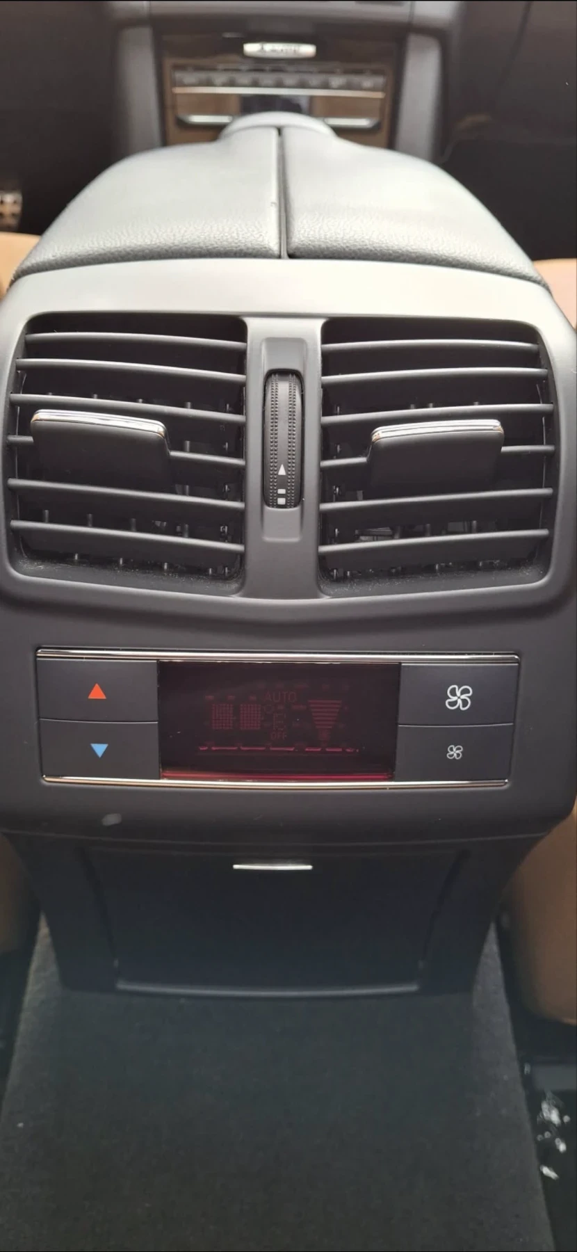 Mercedes-Benz E 350, снимка 13 - Автомобили и джипове - 56571192