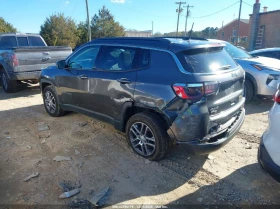 Jeep Compass 2.4L I-4 VVT, 180HP 4X4 Drive, снимка 10