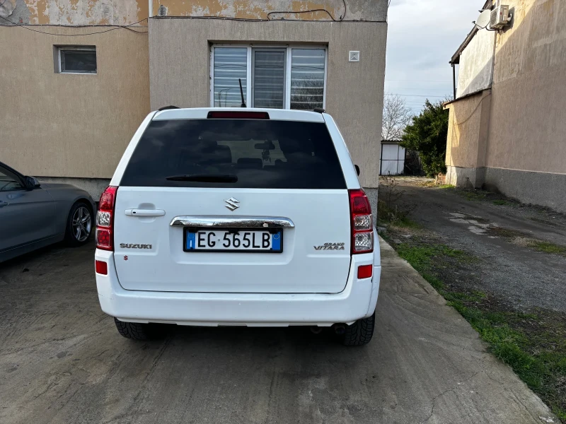 Suzuki Grand vitara, снимка 3 - Автомобили и джипове - 48539394