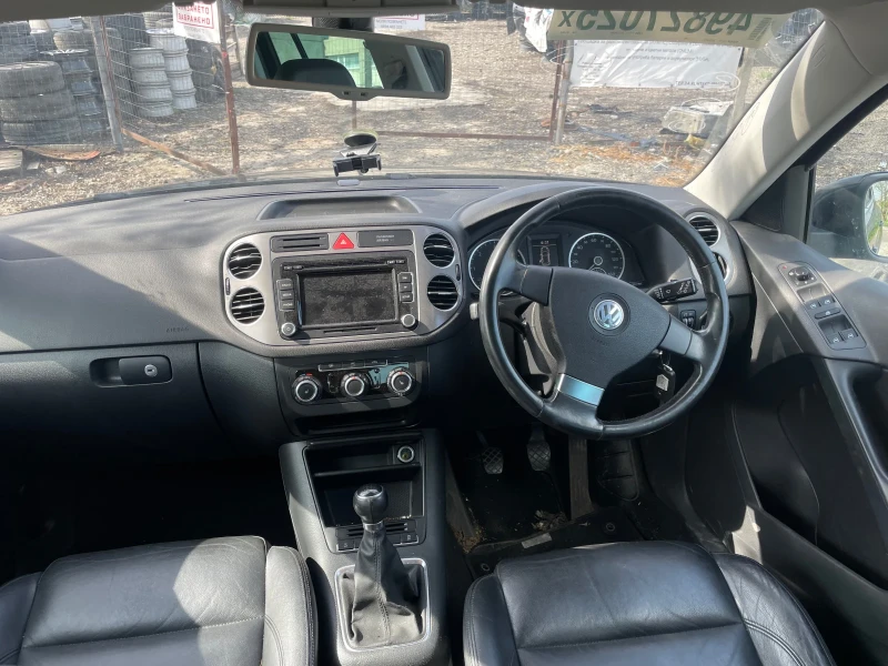 VW Tiguan 2.0 TDI, снимка 5 - Автомобили и джипове - 50202324