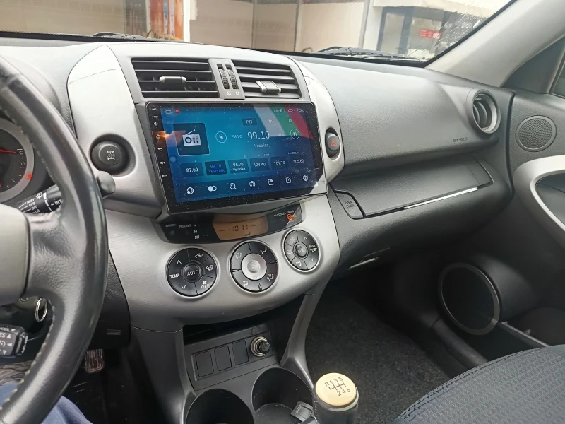 Toyota Rav4 D-CAT 4x4, снимка 8 - Автомобили и джипове - 52305419