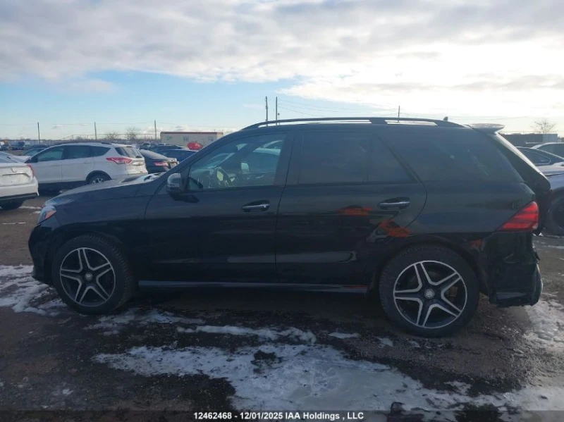 Mercedes-Benz GLE 350 AMG* Harman Kardon* 4MATIC, снимка 4 - Автомобили и джипове - 52687850