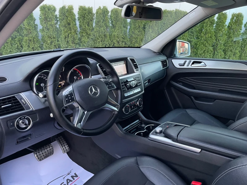 Mercedes-Benz ML 350 CDI AMG LINE/7G-TRONIC/AIRMATIC/LED/ПАНОРАМА, снимка 9 - Автомобили и джипове - 52856307
