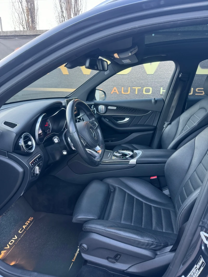 Mercedes-Benz GLC 250 AMG/4Matic/360cam/9G-Tronic/Distronic/Pano, снимка 9 - Автомобили и джипове - 53013883