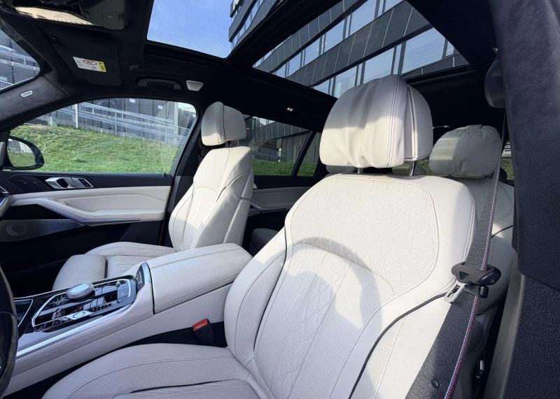 BMW X7 40i  xDrive M-Sport, снимка 6 - Автомобили и джипове - 53187343