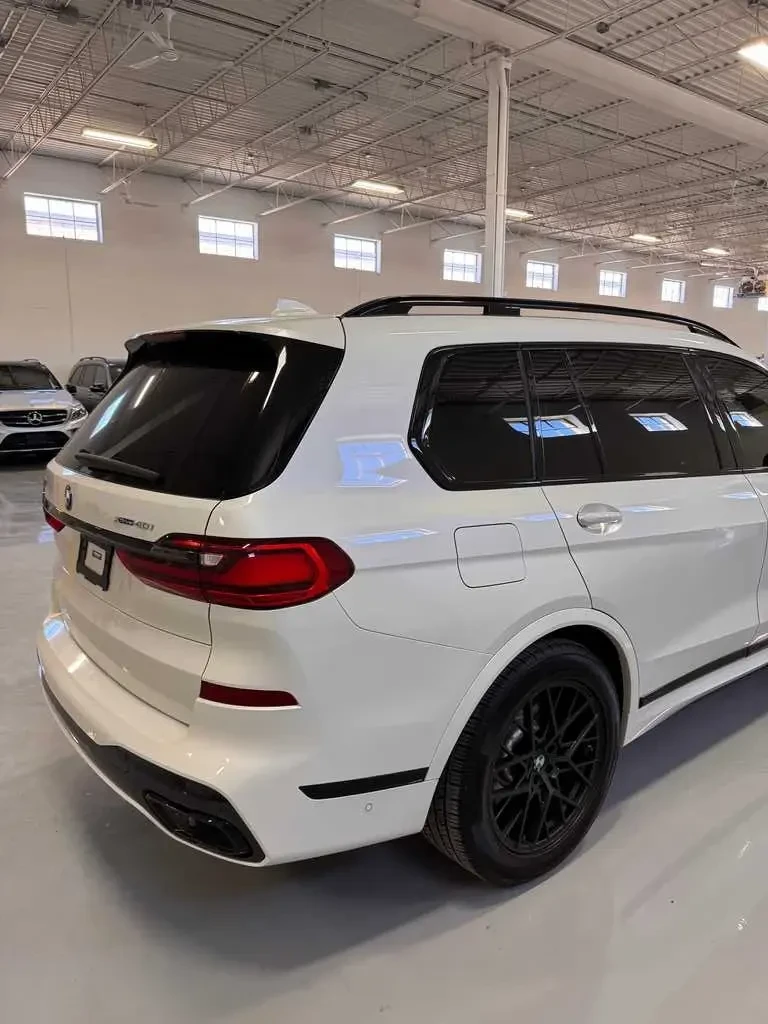 BMW X7 4.0i/2022г/M-ПАКЕТ/ВЪЗДУШНО/ОБДУХВАНЕ - изображение 5