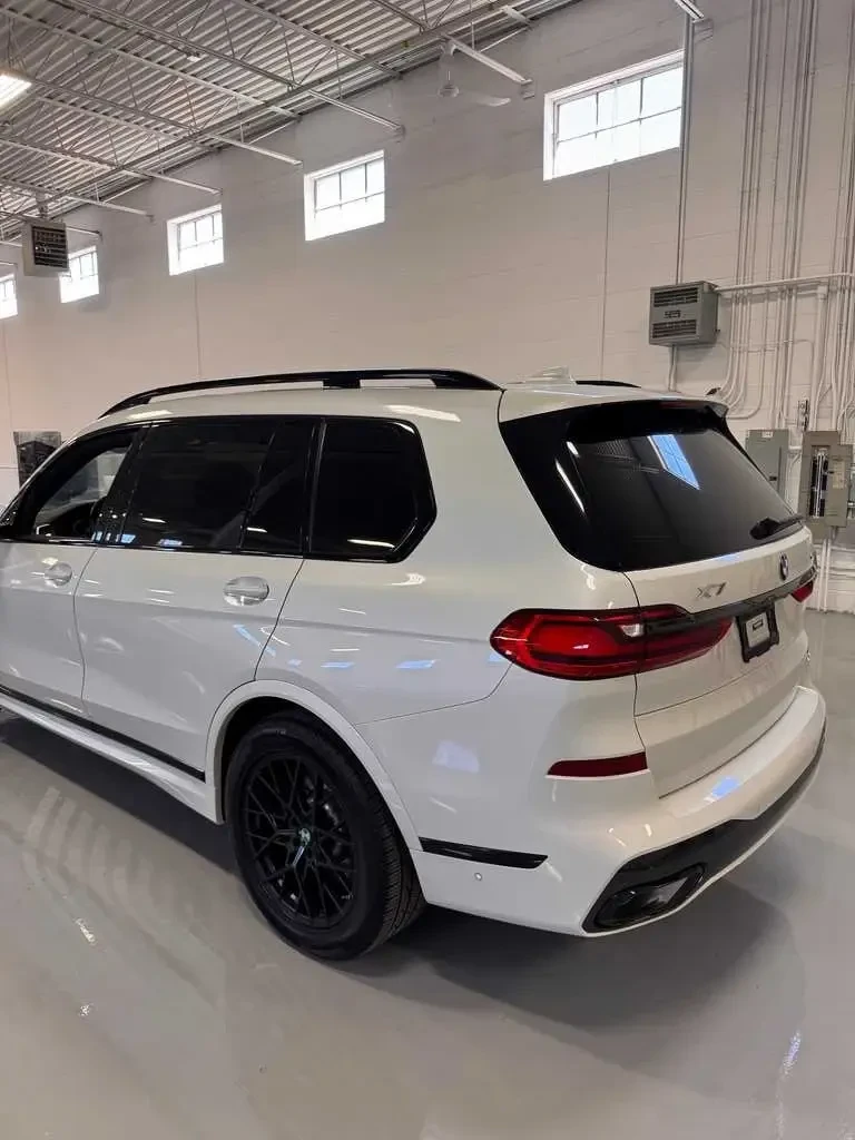 BMW X7 4.0i/2022г/M-ПАКЕТ/ВЪЗДУШНО/ОБДУХВАНЕ - изображение 7