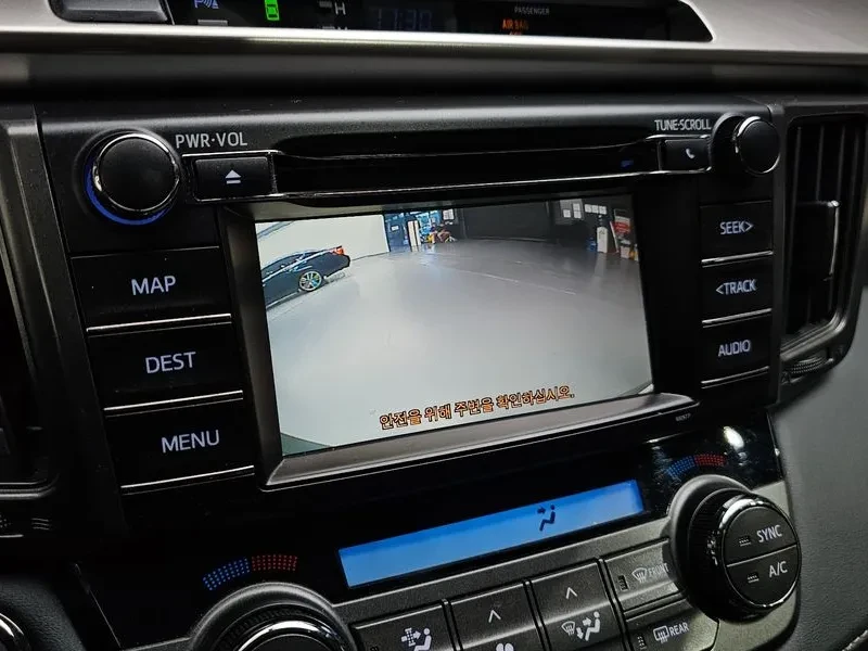 Toyota Rav4 2.5 2Wd 4Th Generation, снимка 14 - Автомобили и джипове - 56354266