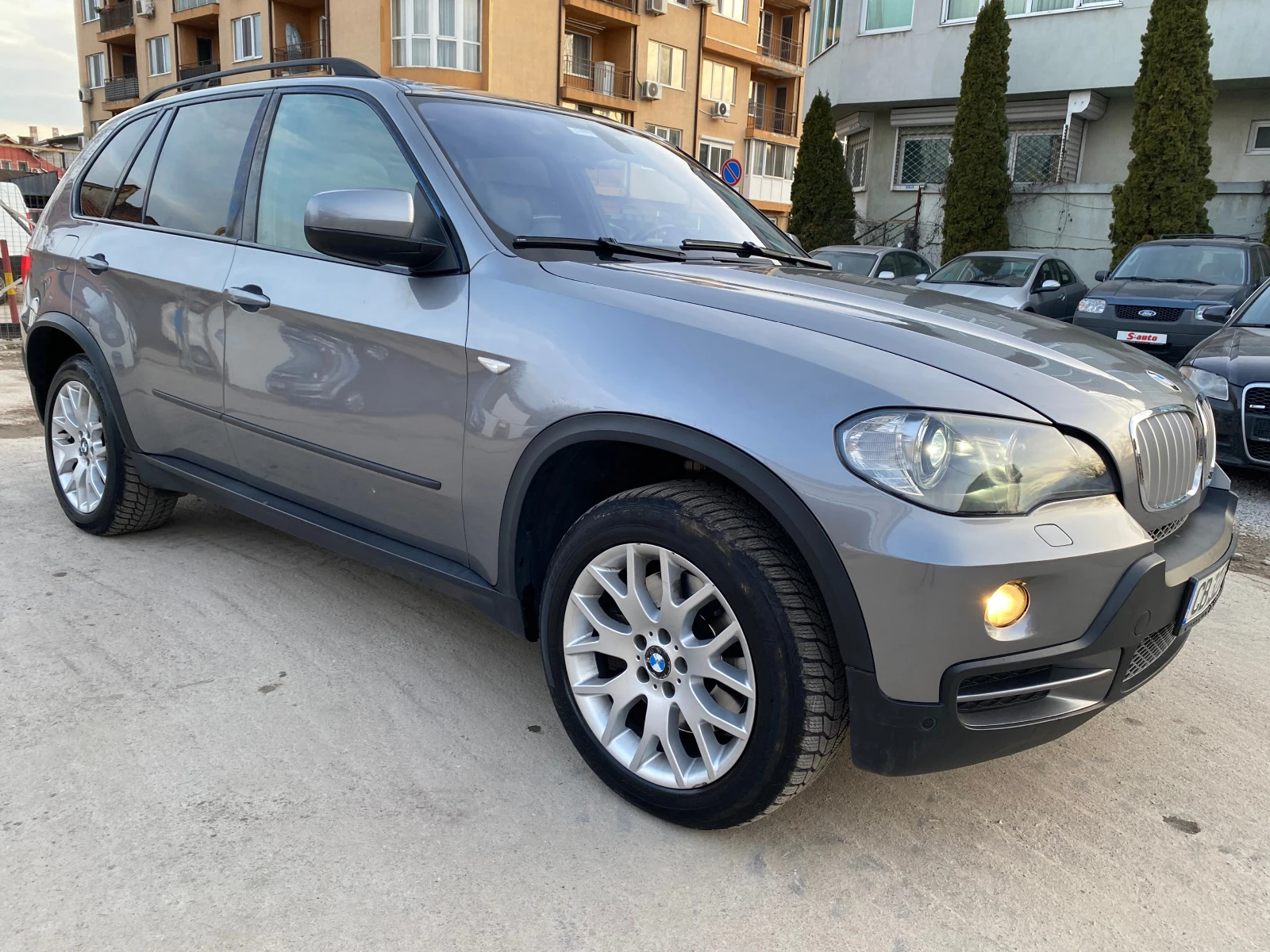BMW X5 4.8i ГАЗ* ПАНОРАМА* ПОДГРЕВ* ПАМЕТ* КАМЕРА* NAVI* , снимка 1