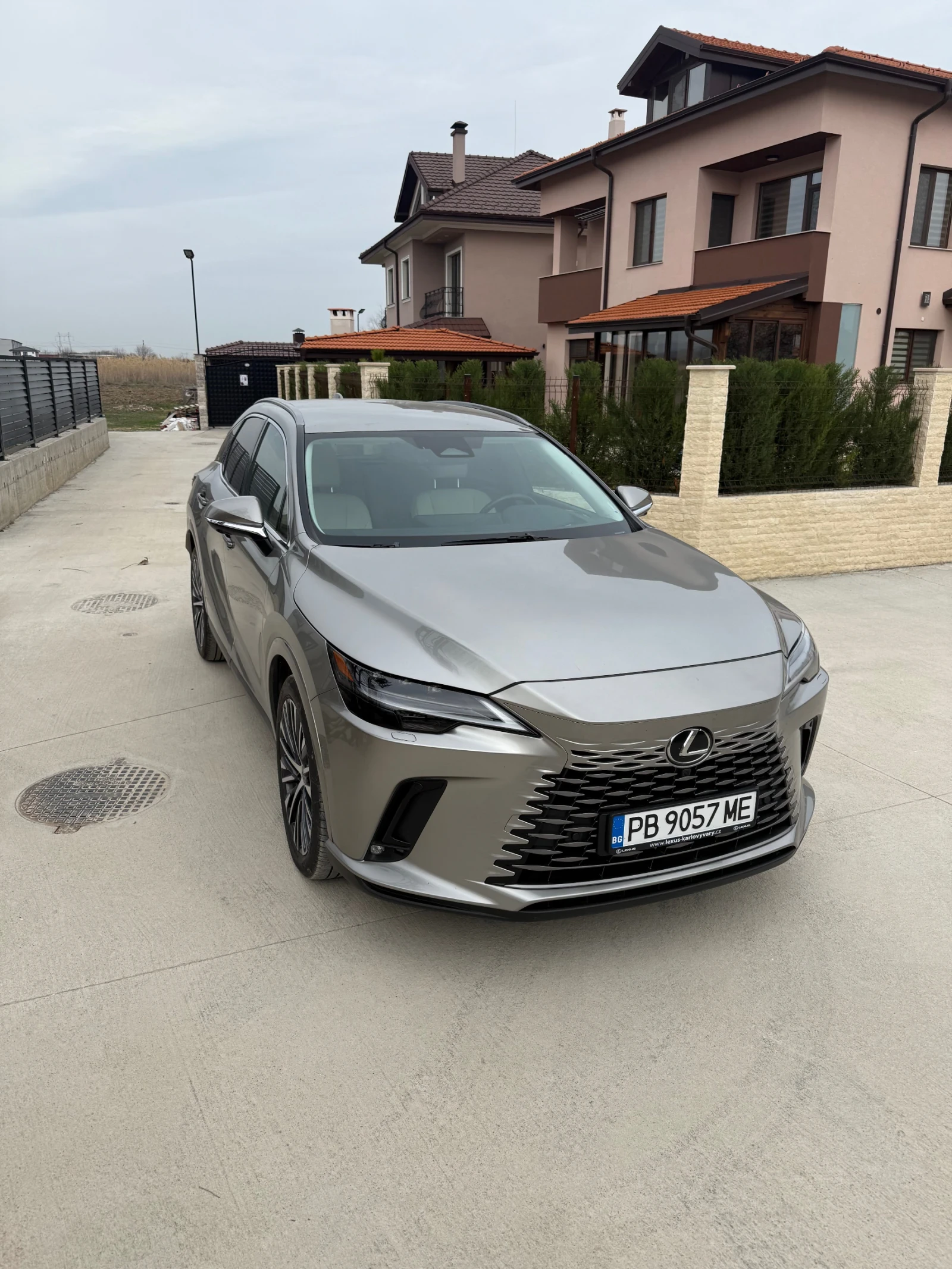 Lexus RX 350h  - изображение 2
