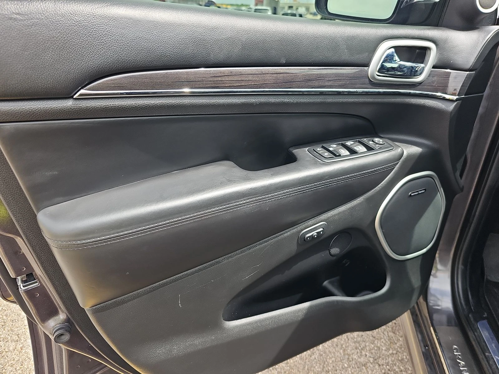Jeep Grand cherokee HIGH ALTITUDE 5.7* Обдух* Harman/Kardon* Въздух*  - изображение 7