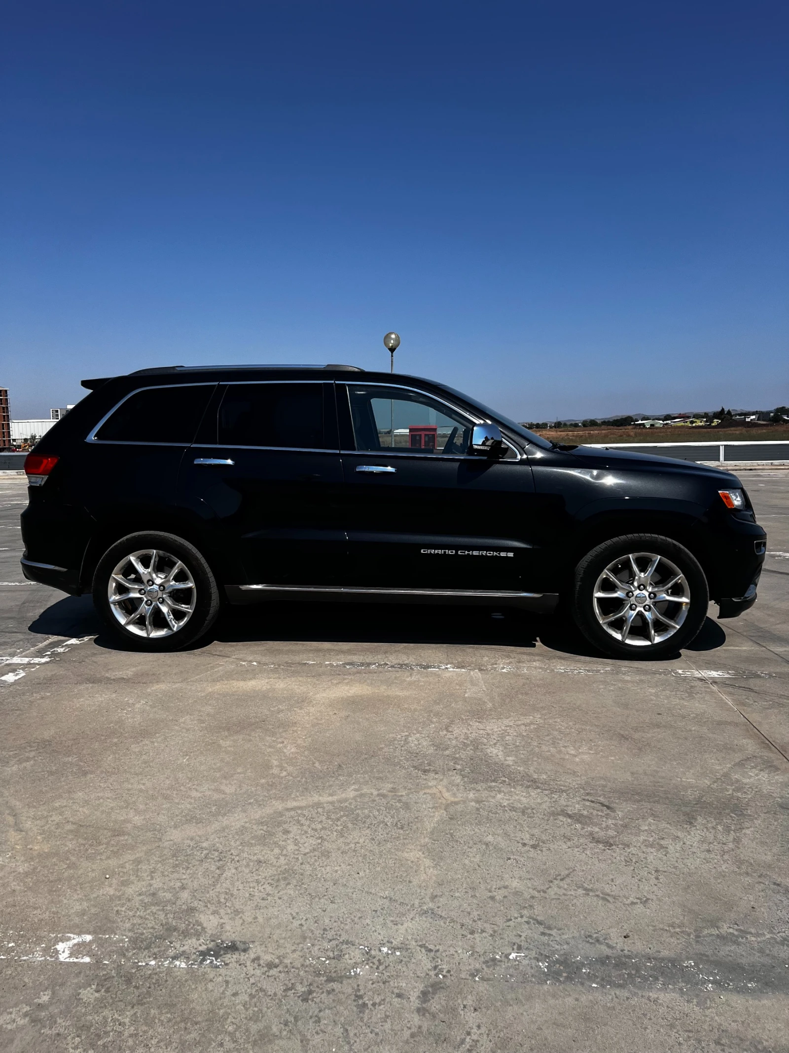 Jeep Grand cherokee 5.7 HEMI / SUMMIT / ВСИЧКИ ЕКТРИ ЗА МОДЕЛА !!! - изображение 3