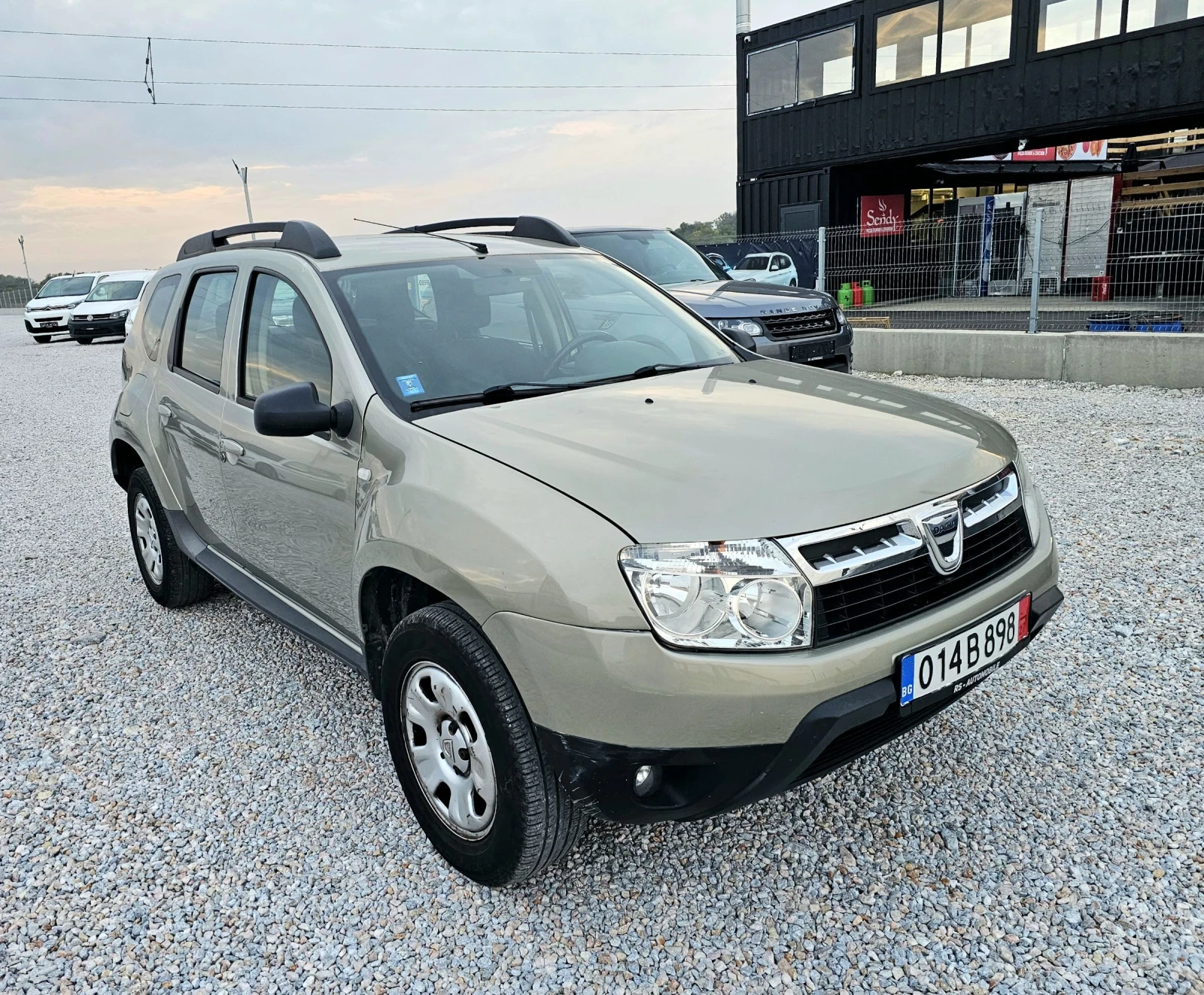 Dacia Duster Евро5 GPL 1.6i - изображение 3
