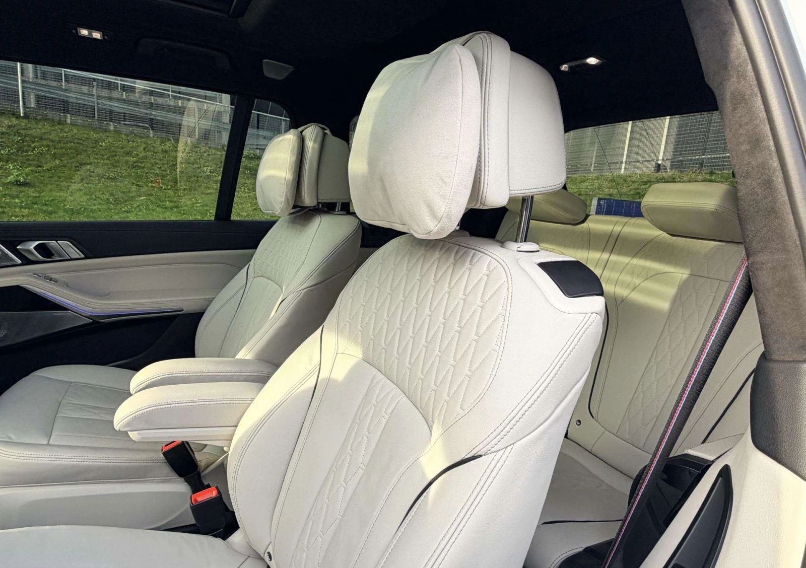 BMW X7 40i  xDrive M-Sport - изображение 7