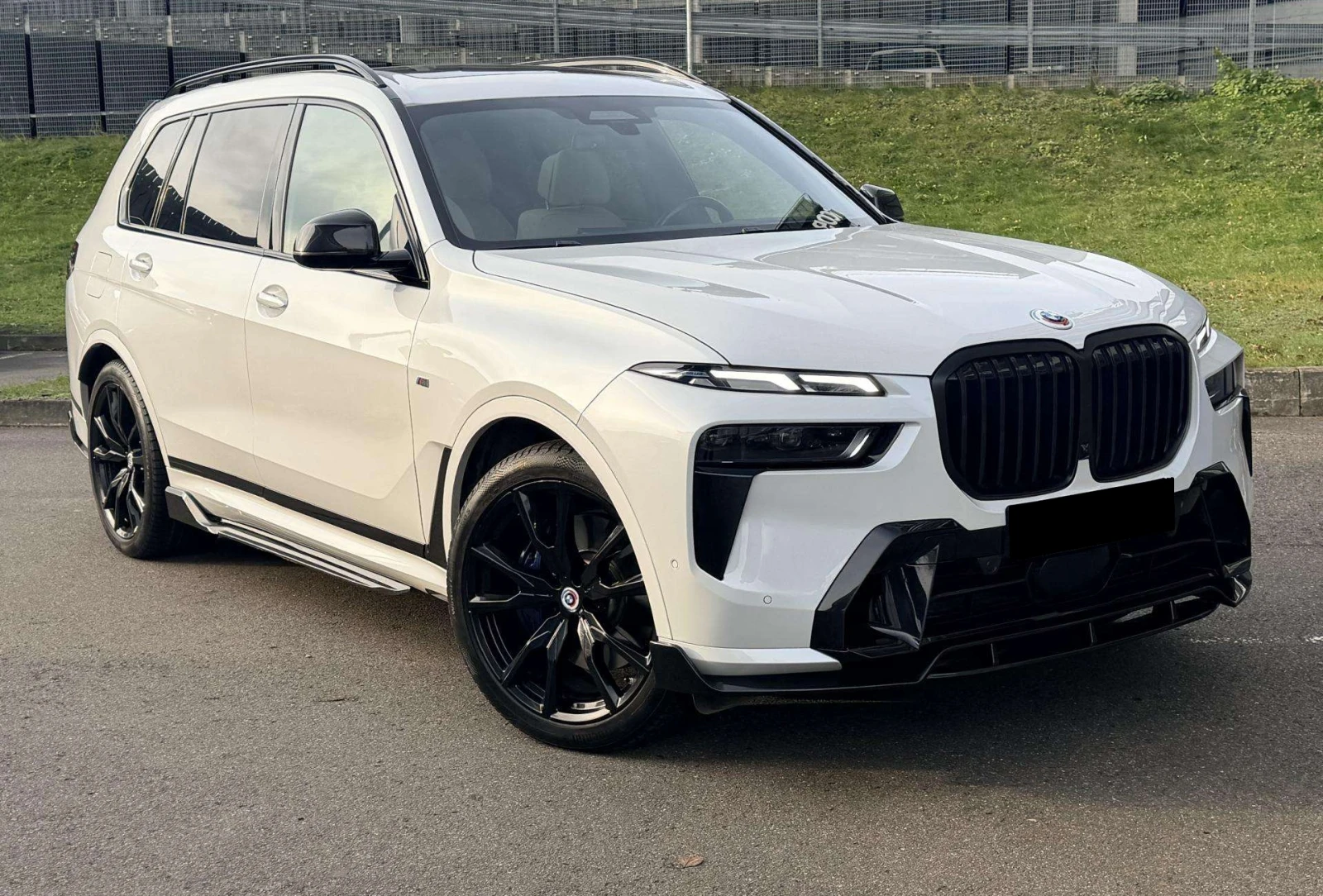 BMW X7 40i  xDrive M-Sport - изображение 2