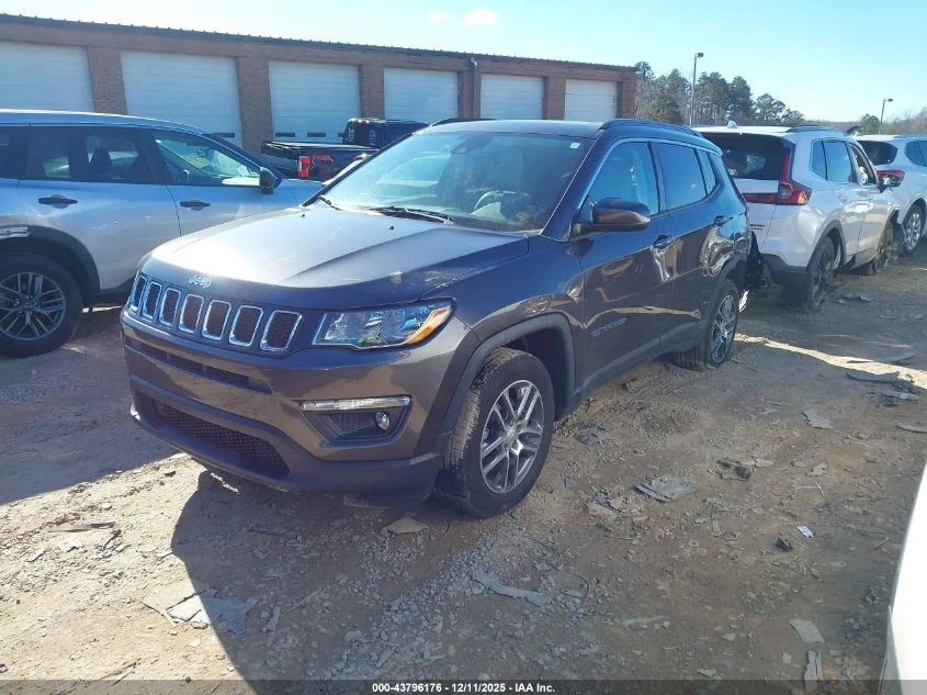 Jeep Compass 2.4L I-4 VVT, 180HP 4X4 Drive - изображение 2