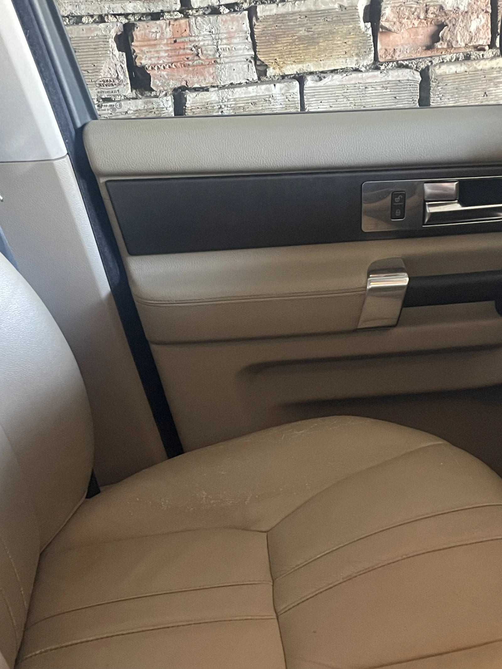 Land Rover Discovery  - изображение 6