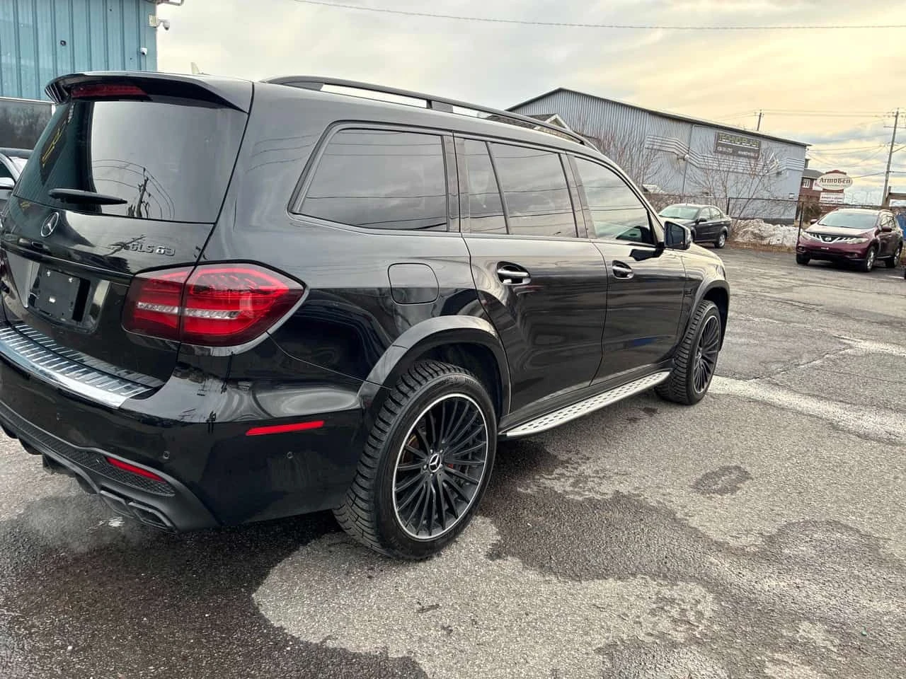 Mercedes-Benz GLS 63 AMG * 2 КЛЮЧА* 360 КАМЕРА* ПОДГРЕВИ* ОБДУХВАНЕ* , снимка 3 - Автомобили и джипове - 54166442