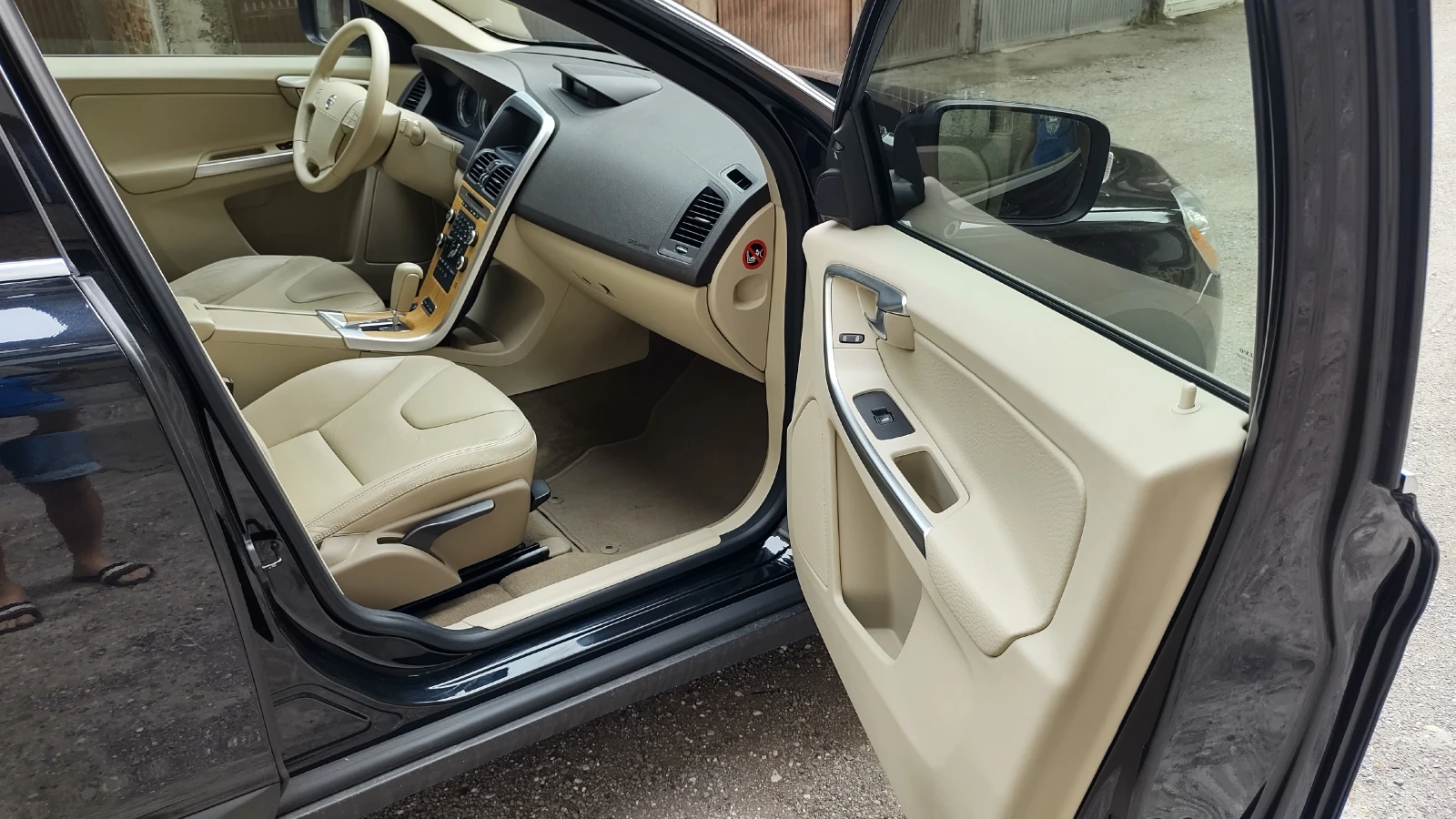 Volvo XC60 125000km/EXCLUSIVE/AWD/185кс, снимка 12 - Автомобили и джипове - 54515148