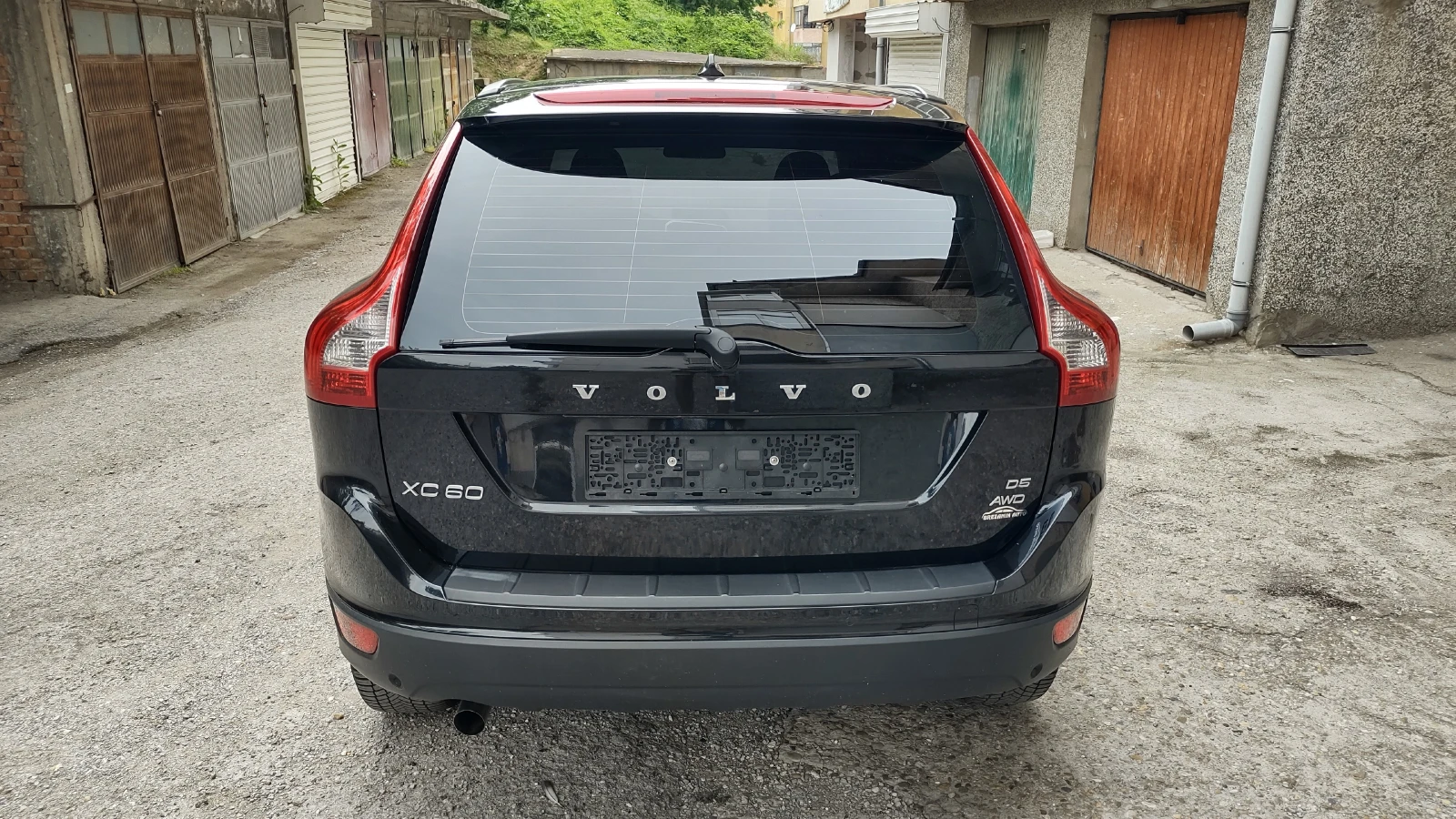 Volvo XC60 125000km/EXCLUSIVE/AWD/185кс, снимка 4 - Автомобили и джипове - 54515148