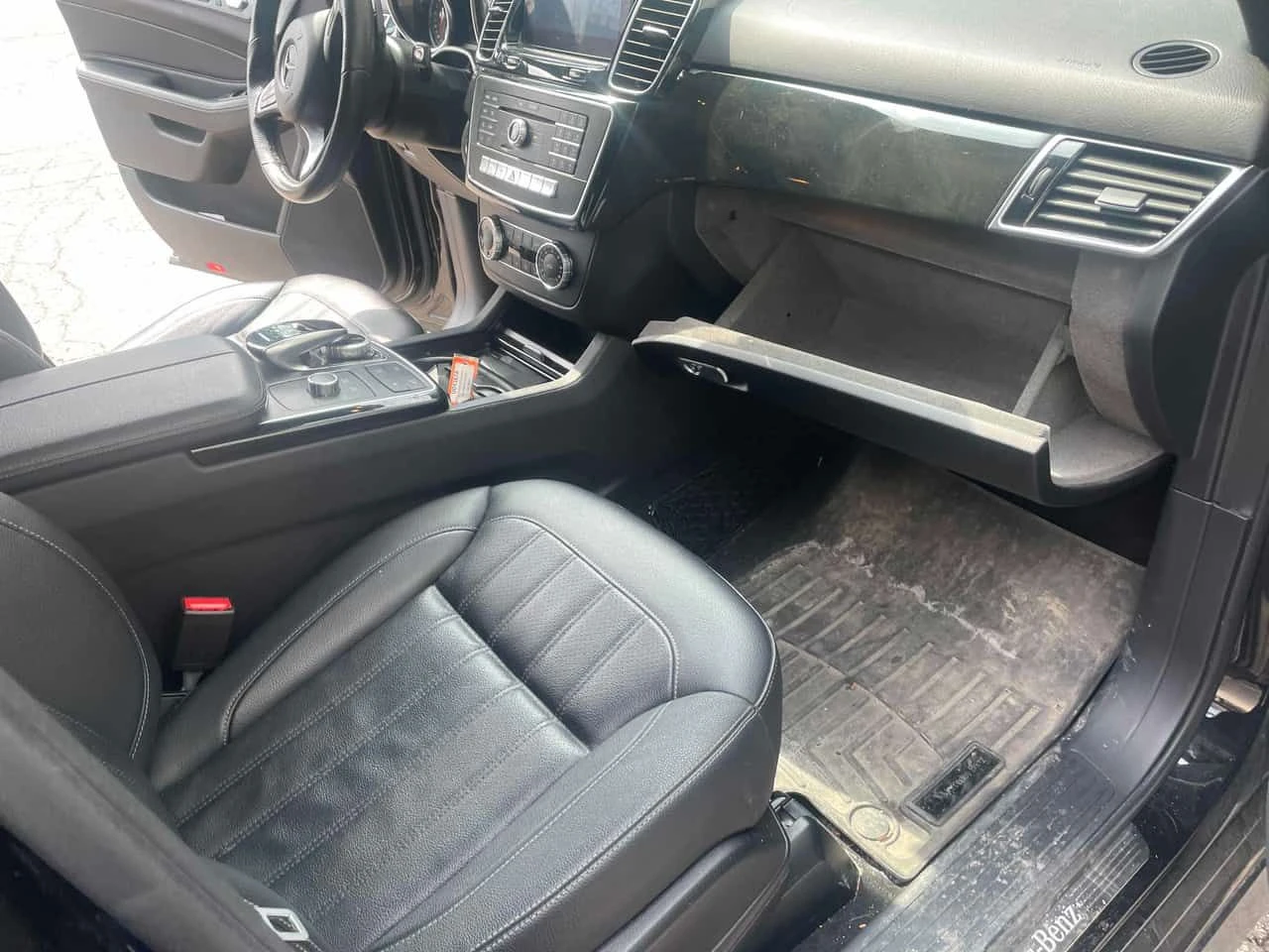 Mercedes-Benz GLE 350d  CARFAX, снимка 5 - Автомобили и джипове - 54663271