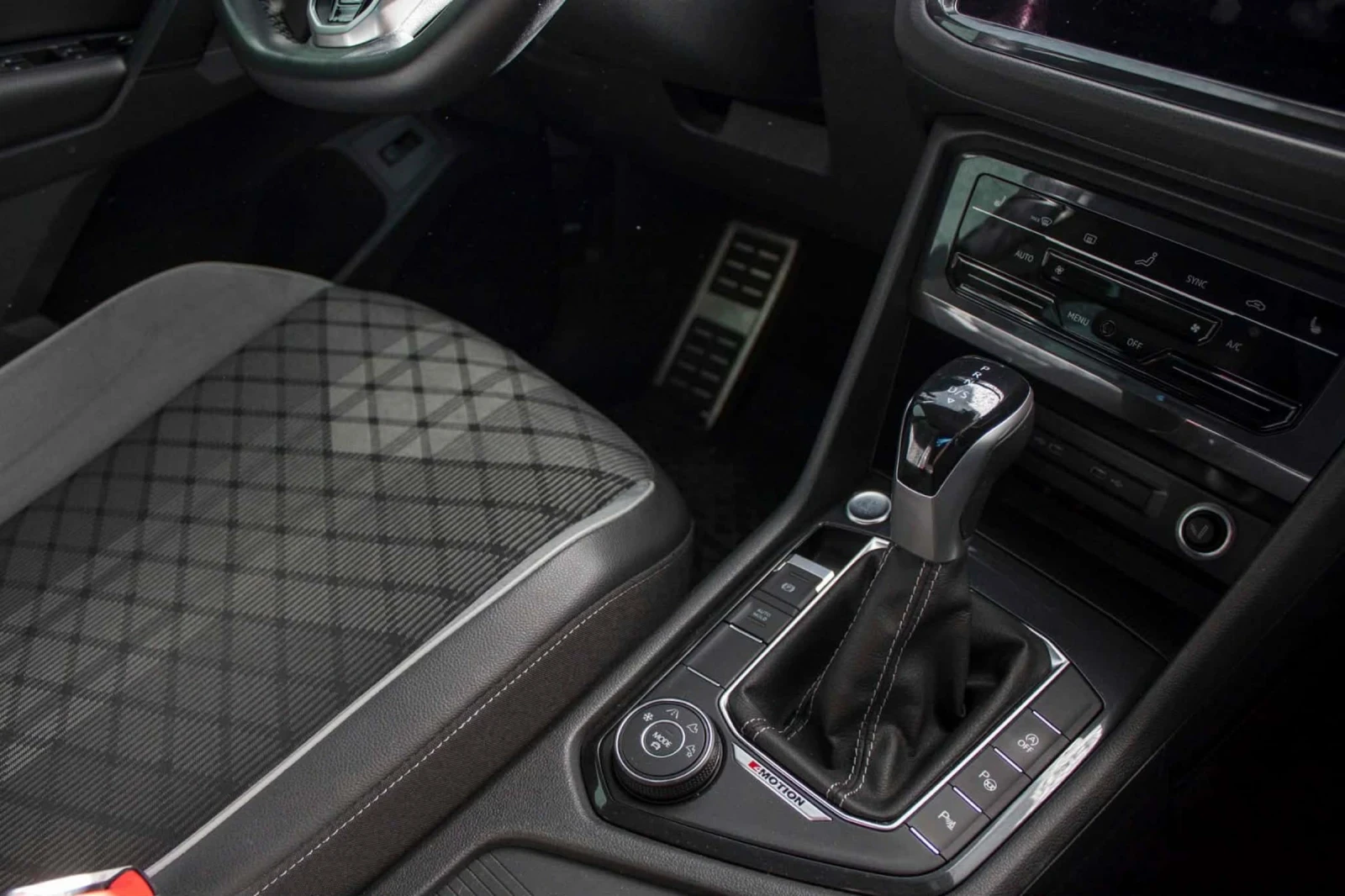 VW Tiguan R-lineTSI OPF 4MotionDSG | Mobile.bg � ����������� 7