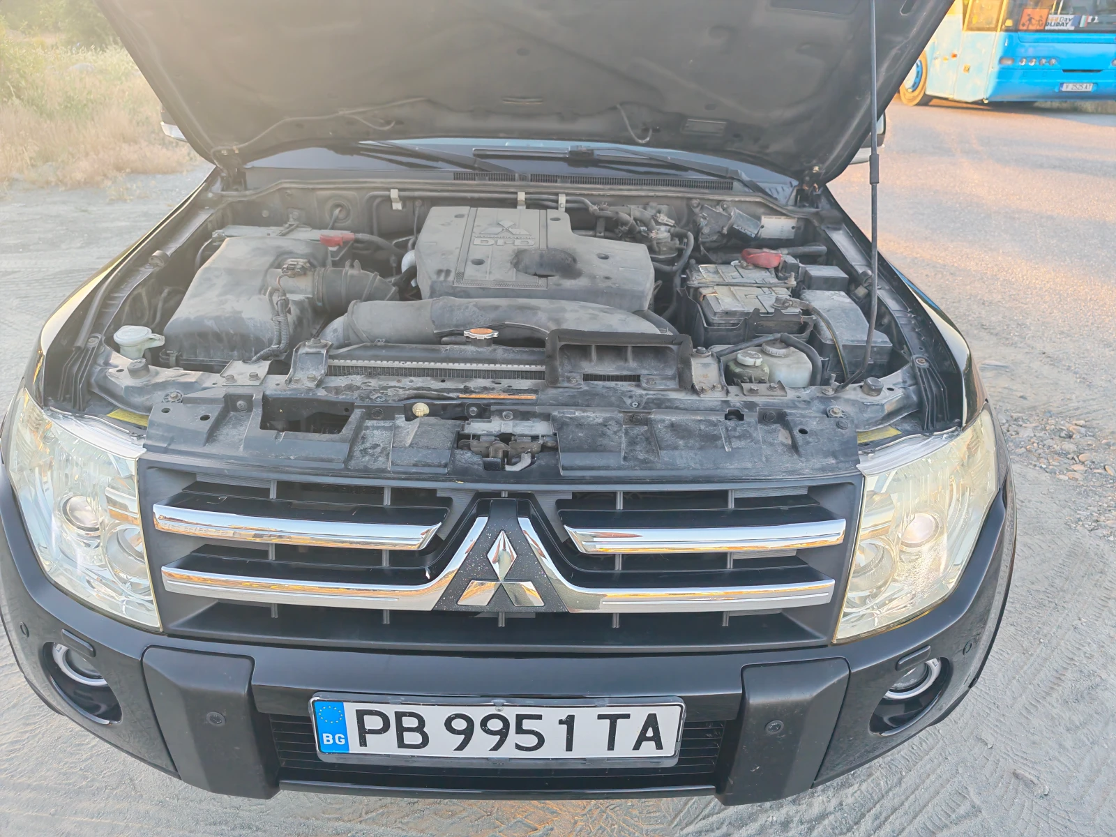Mitsubishi Pajero, снимка 8 - Автомобили и джипове - 55105633