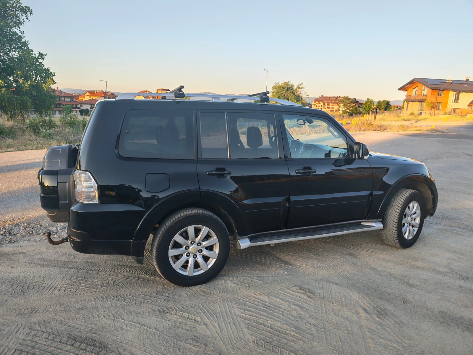 Mitsubishi Pajero, снимка 11 - Автомобили и джипове - 55105633