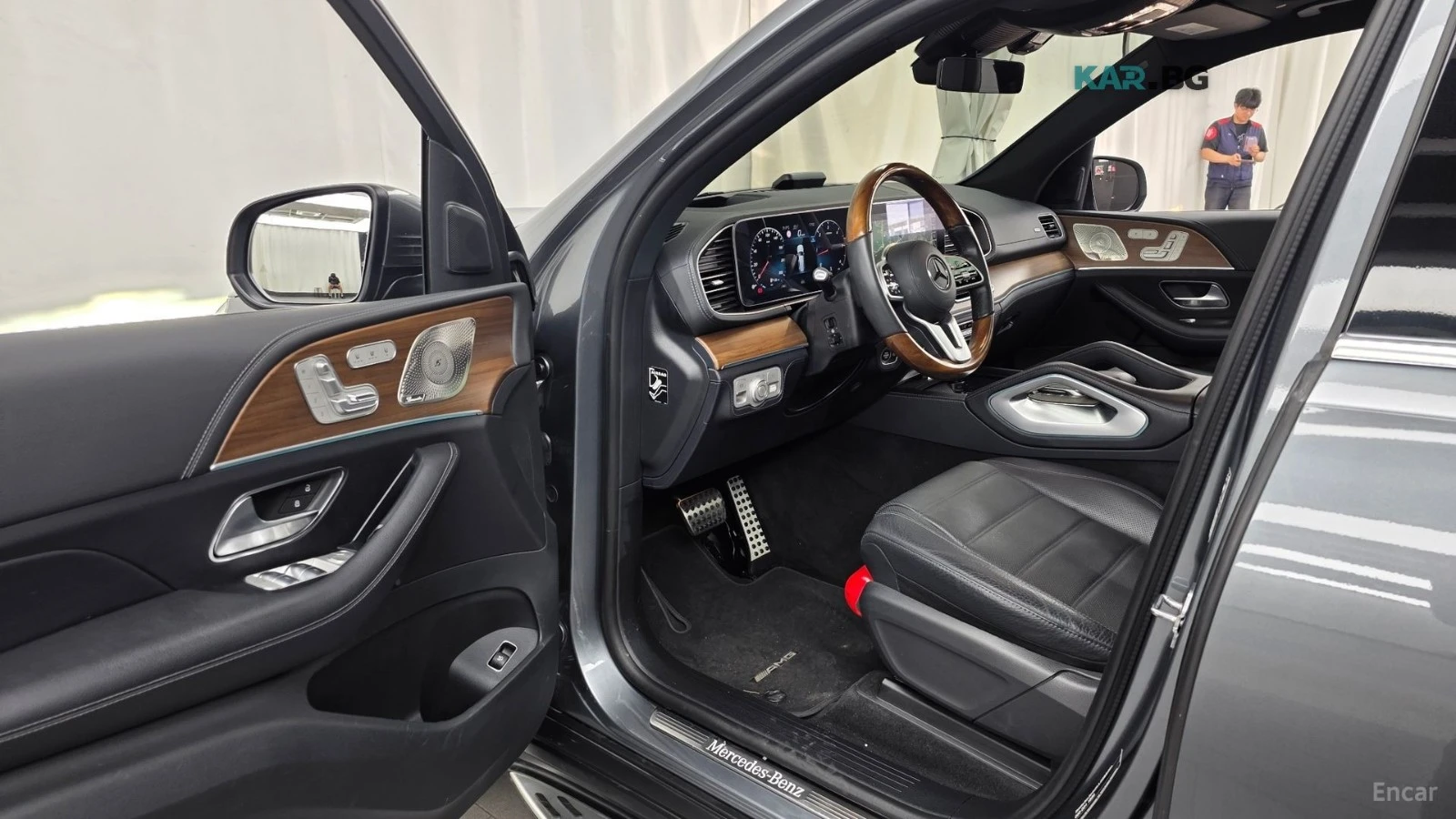 Mercedes-Benz GLS 4MATIC, снимка 10 - Автомобили и джипове - 56094018