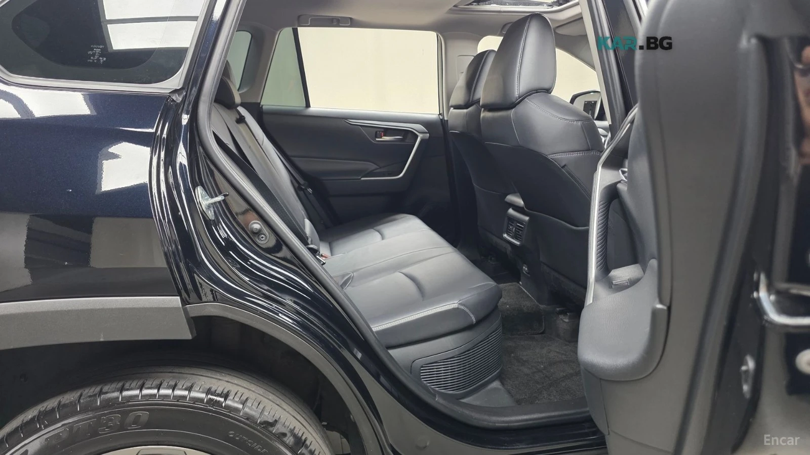 Toyota Rav4 XLE* DIGITAL* КАМЕРА* ПОДГРЕВ* ПАНО, снимка 11 - Автомобили и джипове - 56203527