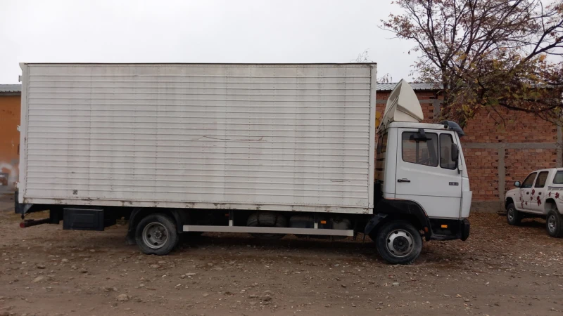 Mercedes-Benz 814 На части , снимка 4 - Камиони - 37188579