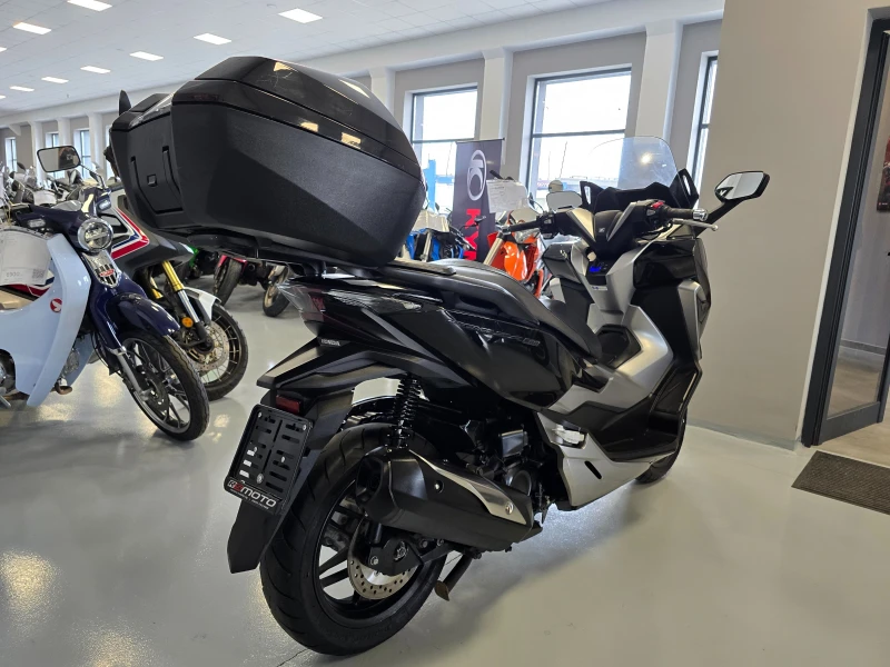 Honda Forza 300ie, ABS-TCS, Smart Box, Keyless, Подгрев!, снимка 6 - Мотоциклети и мототехника - 50184847