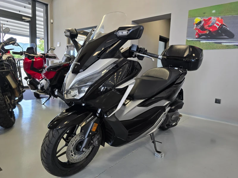 Honda Forza 300ie, ABS-TCS, Smart Box, Keyless, Подгрев!, снимка 10 - Мотоциклети и мототехника - 50184847